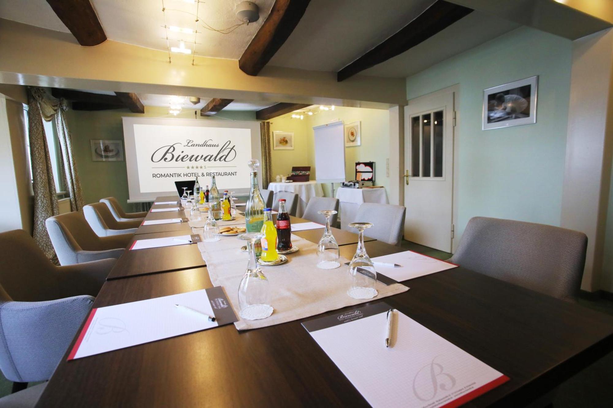 Romantik Hotel Landhaus Biewald Friedland  Экстерьер фото